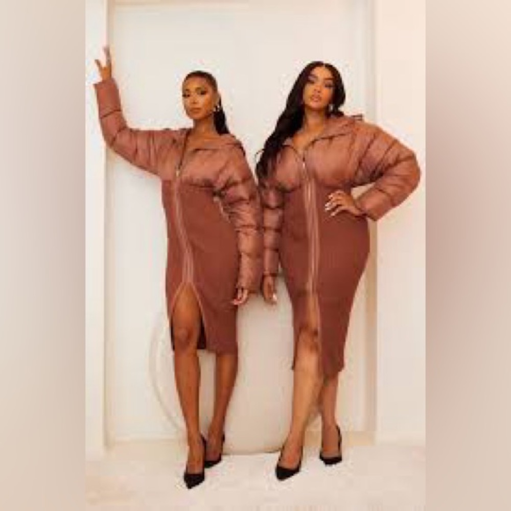 kim puffer midi dress New With Tags